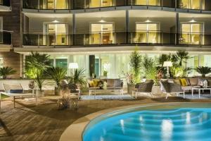 Grand Hotel, Pietra Ligure