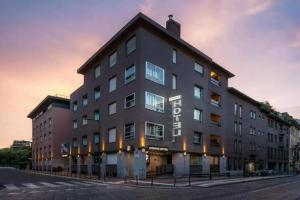 Hotel Crivi's, Milan