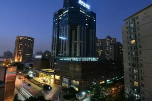 Luxemon Hotel Pudong, Shanghai