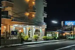 Ritzy House Hotel, Chumphon