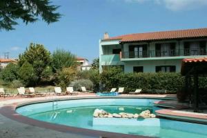 Eden Hotel, Afitos