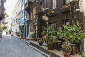 Naz Wooden House Inn, Istanbul