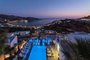 Far Out Hotel & Spa, Mylopotas