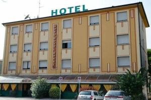Novo Hotel Rossi, Verona