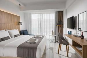 The Blue Ivy Hotel & Suites, Protaras