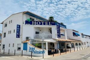 Hotel Les Palmiers En Camargue, St. Maries-de-la-Mer