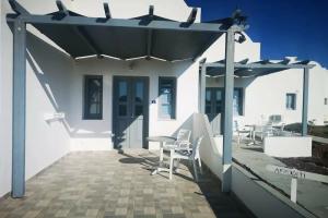 Mare Nostrum Santo, Oia