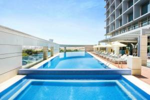 Adagio Al Bustan Apart-hotel