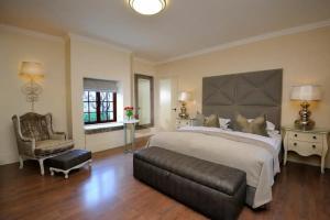 Hotel Heinitzburg, Windhoek