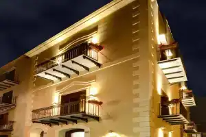 Hotel La Plumeria, Cefalu