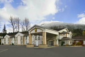 Super 8 by Wyndham Revelstoke BC, Revelstoke