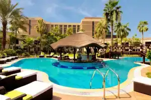 Le Meridien Dubai Hotel, Royal Club & Conference Centre, Dubai