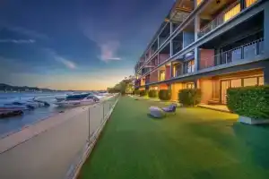 Arch39 Phuket Beach Front - SHA Plus, Chalong