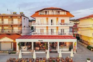 Marabou Hotel, Pefkohori