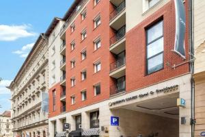 Queen's Court Hotel & Residence, Budapest