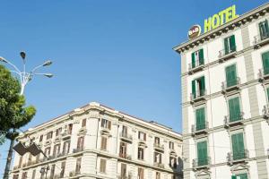 B&B Hotel Napoli, Naples