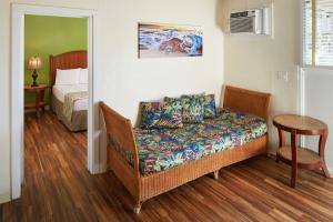 Pacific Marina Inn, Honolulu