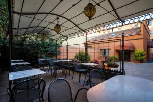 Hotel Astoria, Bologna