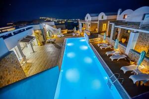 Nautilus Dome, Fira