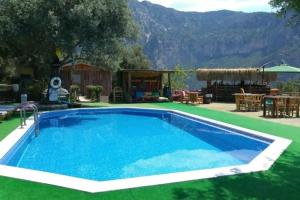Shiva Camp, Faralya