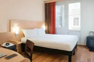 ibis Paris Ornano Montmartre Nord 18eme, Paris