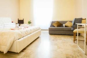 Nerva Accommodation, Rome