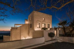 Kastro Mansion, Pirgos