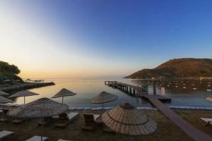 LIV Hotel by Bellazure, Akyarlar