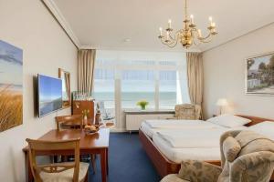 Strandhotel Monbijou garni, Westerland