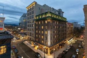 Woodlark Hotel, Portland