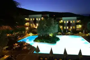 Zeytinada Hotel, Torba