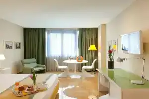 Mercure Villa Romanazzi Carducci Bari, Bari