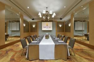 Miracle Grand Convention Hotel, Bangkok