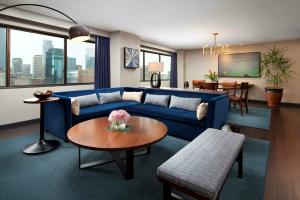 Hyatt Regency Minneapolis, Minneapolis