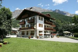 Meuble Cima Bianca Garni, Bormio