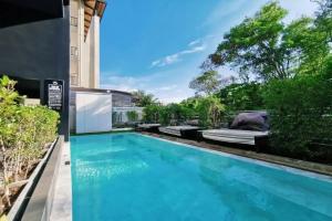 Blu Monkey Hub and Hotel Phuket - SHA Extra Plus, Phuket Town