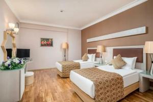 Mukarnas Spa & Resort Hotel, Okurcalar