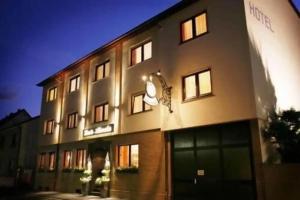 Hotel zur Linde, Hanau