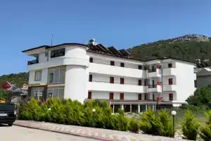 Elijah Hotel, Kemer