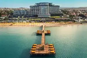 Maviev Otel, Cesme