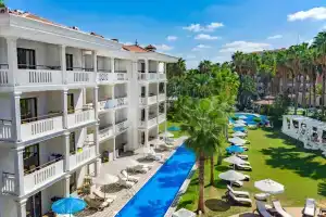 Utopia Resort & Residence