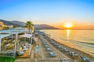 Aeolos Beach Resort, Malia