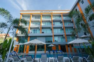 Chabana Hotel, Kamala