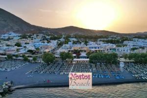 Nostos Beach, Kamari