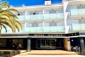 Nautilus Hotel, Roses