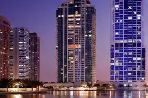 Mövenpick Hotel Jumeirah Lakes Towers, Dubai