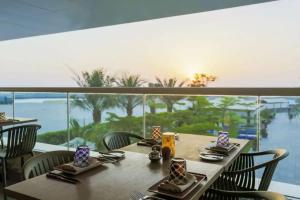 DoubleTree by Hilton Jumeirah Beach Hotel, Dubai