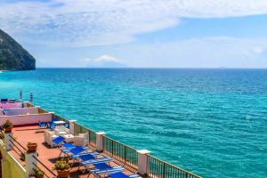 Hotel Regina del Mare, Ischia Town