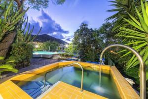 Hotel Vittoria, Ischia Town