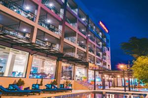 Maikhao Hotel managed by Centara, Mai Khao
